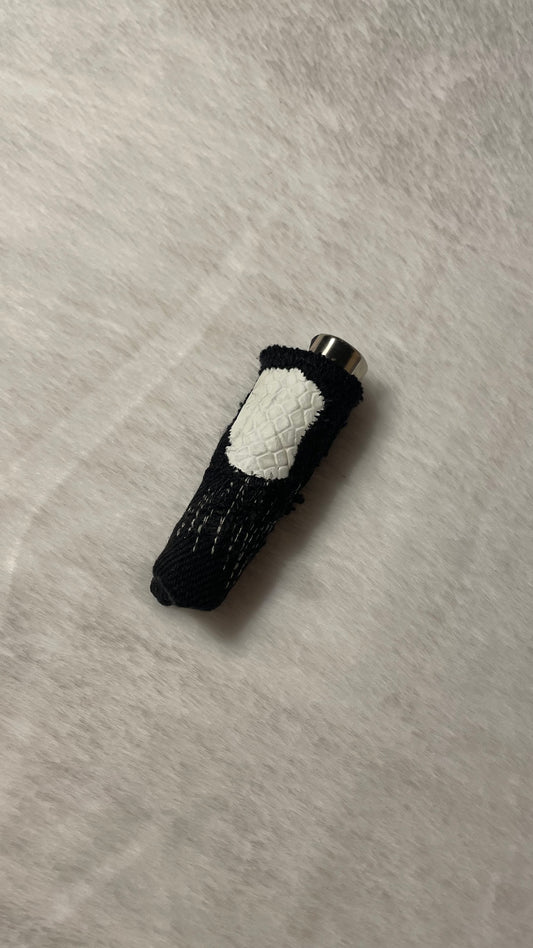 Black and white lighter sleeve