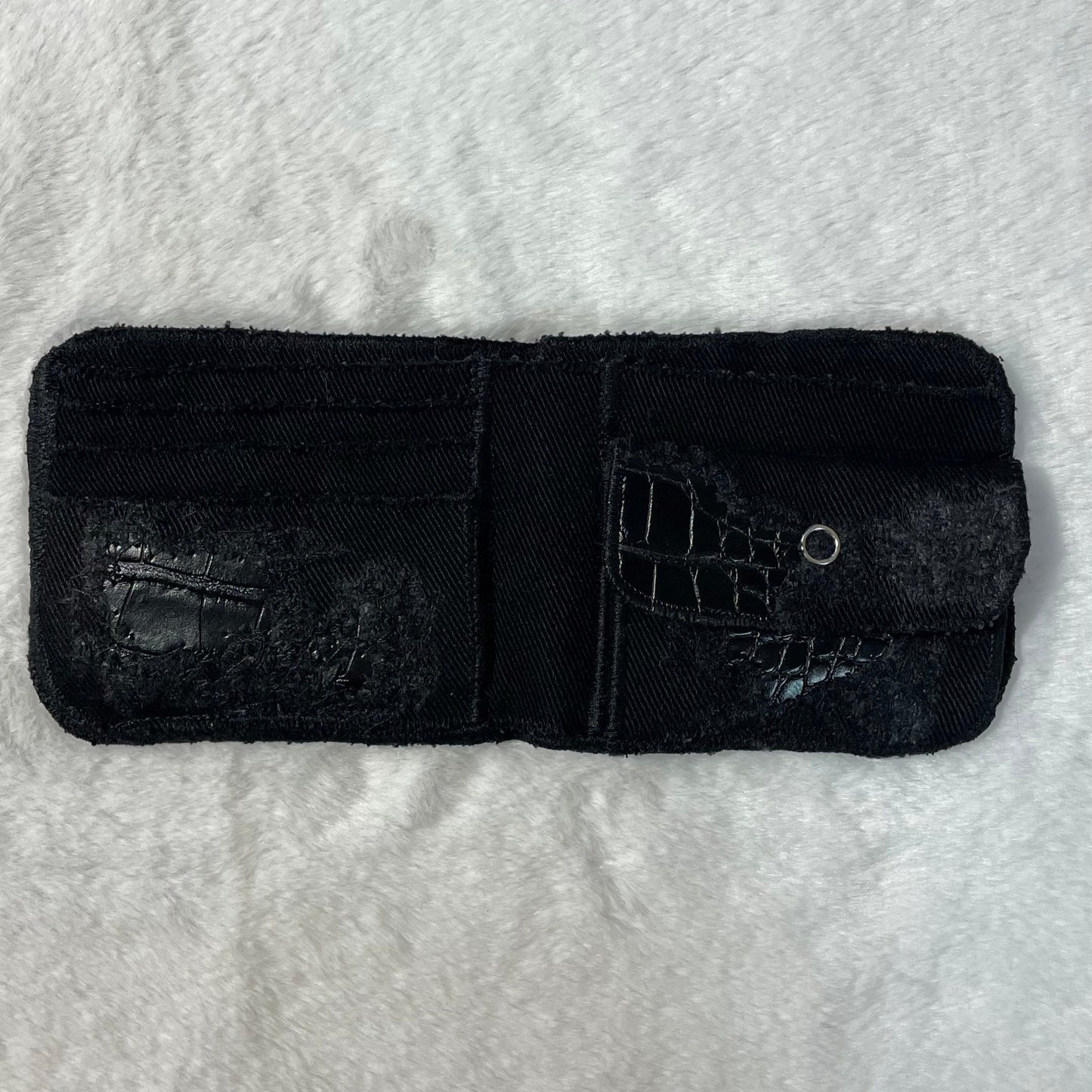 Black hybrid wallet