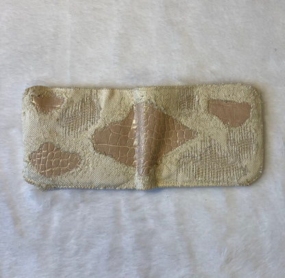 Canvas hybrid wallet