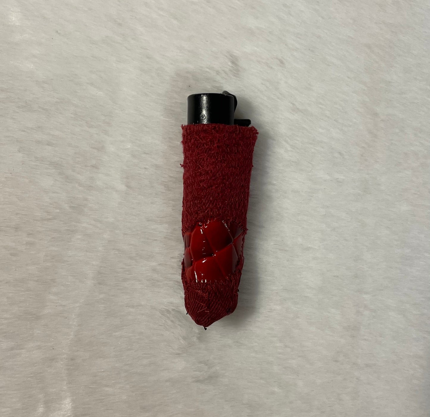 "lavared" lighter sleeve