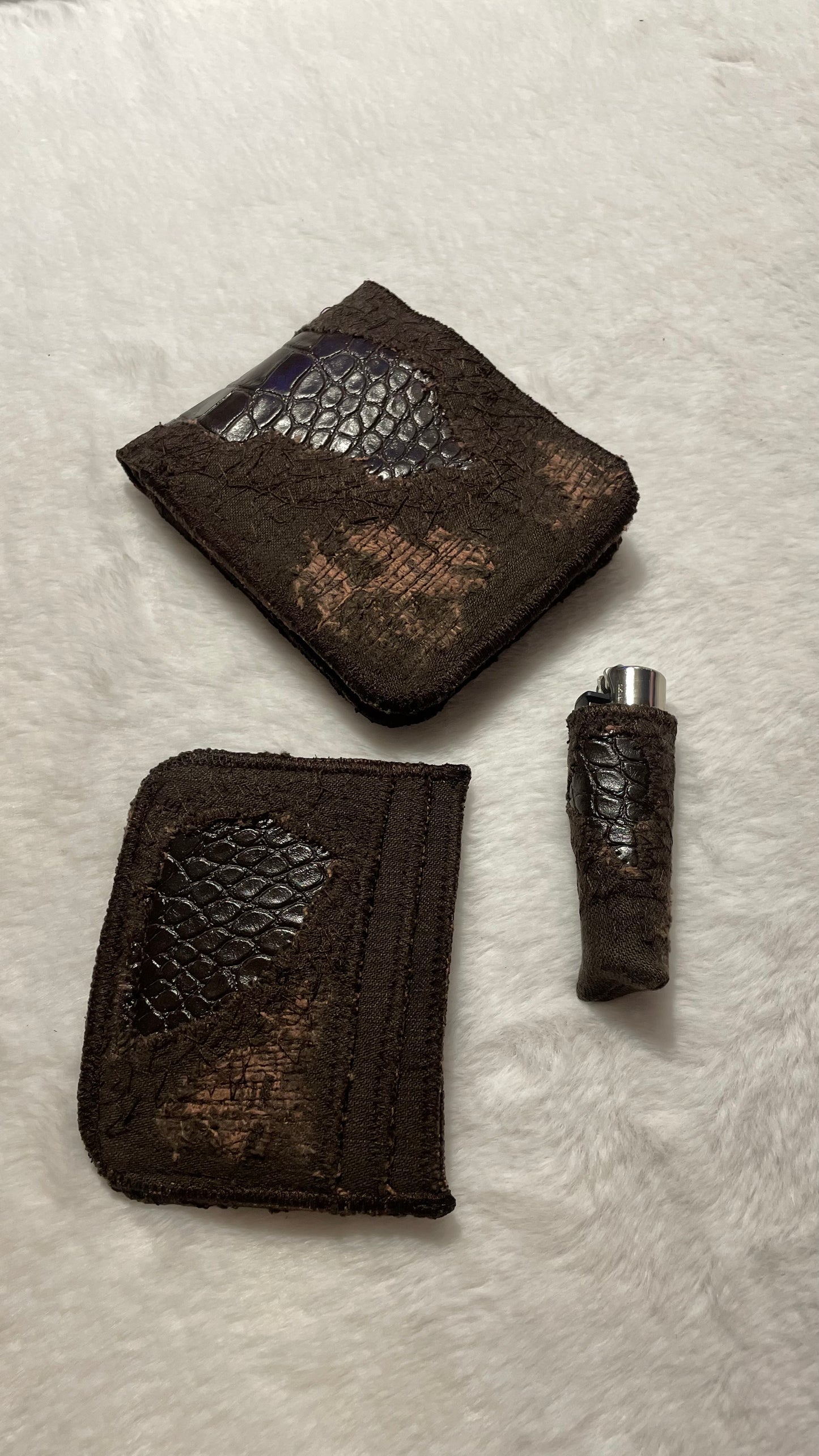 Brown lighter sleeve