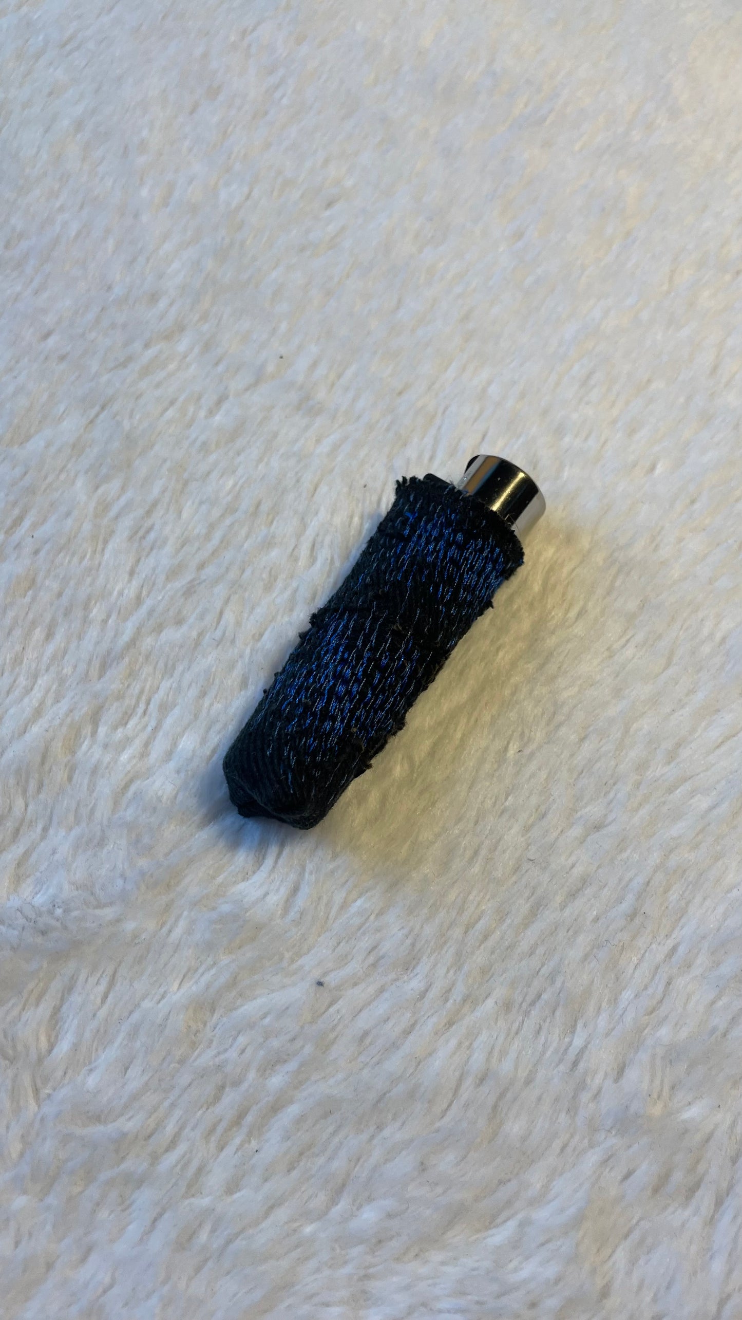 Blue stitches denim lighter sleeve