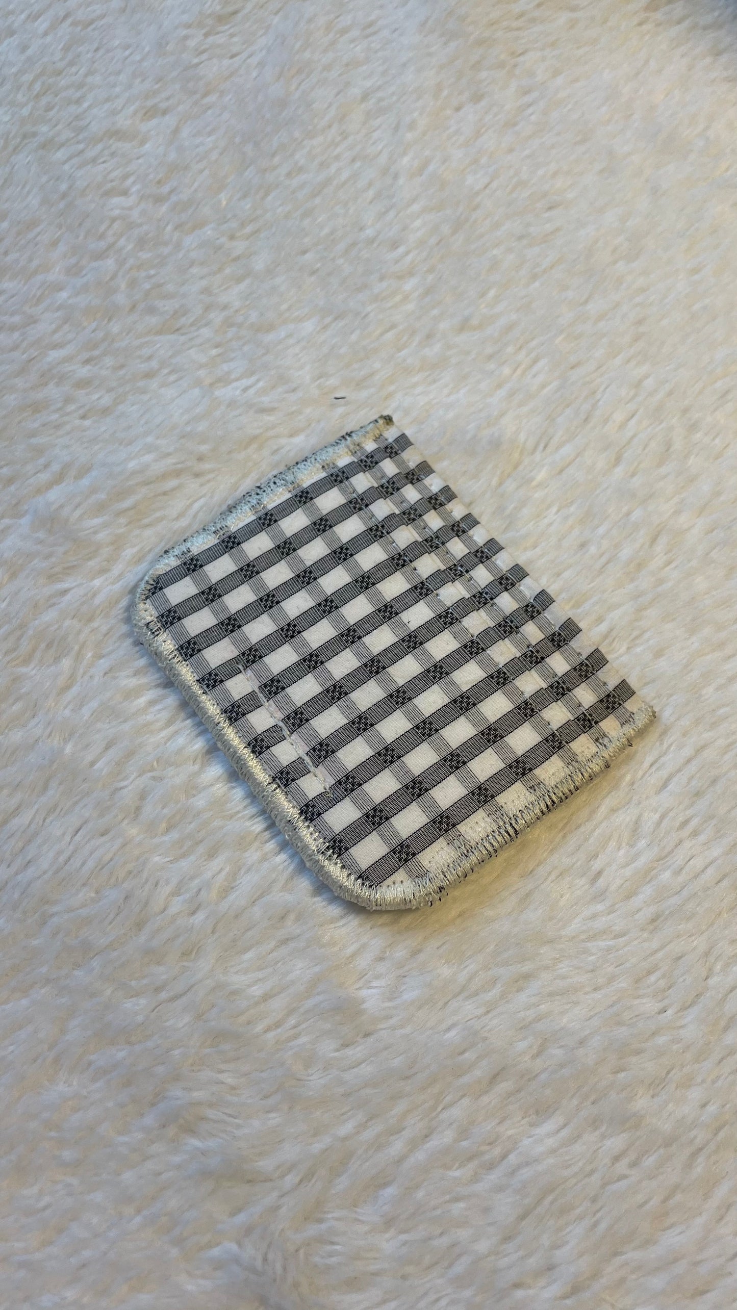 Flannel cardholder 8